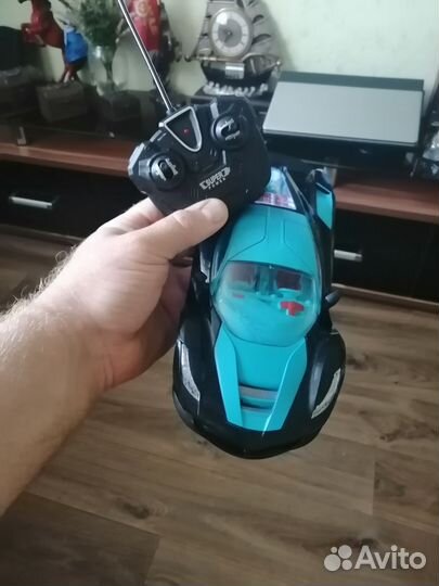 Машинка на пульте