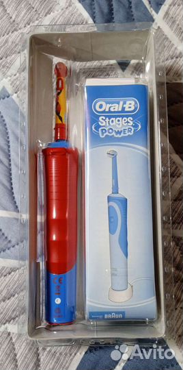 Зубная щетка oral b детская новая