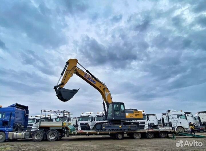 Гусеничный экскаватор XCMG XE335C, 2024