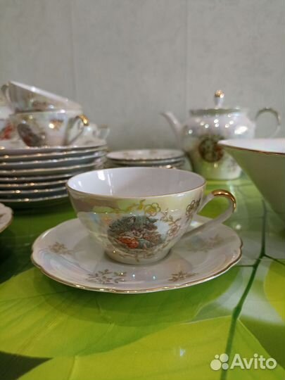 Чайно столовый сервиз 
