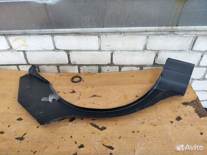 Арка крыла заднего правого Hyundai Accent хетч
