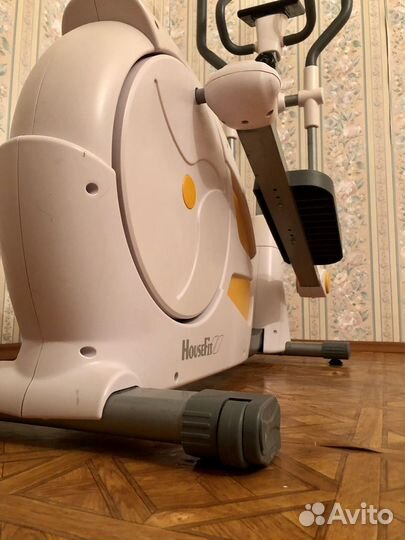 Эллиптический тренажер HouseFit Kinetic E2.0