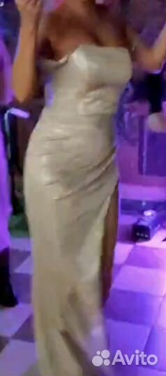 Вечернее платье в пол 42 44