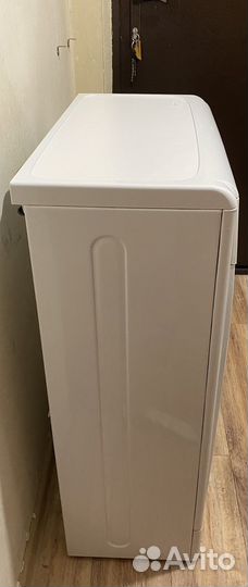 Стиральная машина Indesit 4 кг