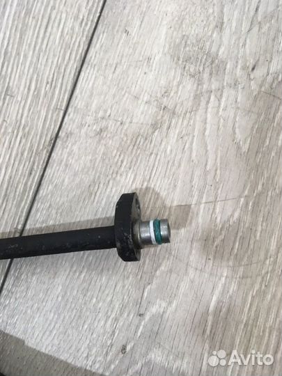 Трубка Динамик драйв передняя Bmw 5 F10 N63B44A