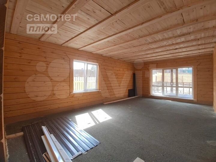 Дом 100 м² на участке 9 сот.