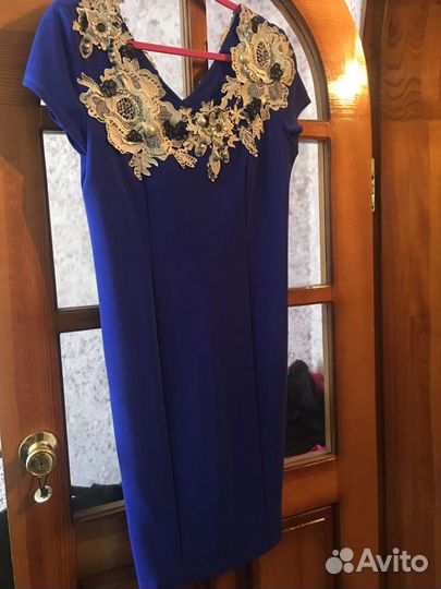 Нарядное платье