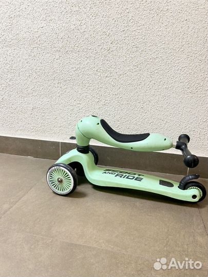 Самокат scoot and ride