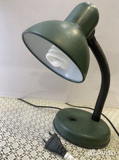 Лампа настольная ретро