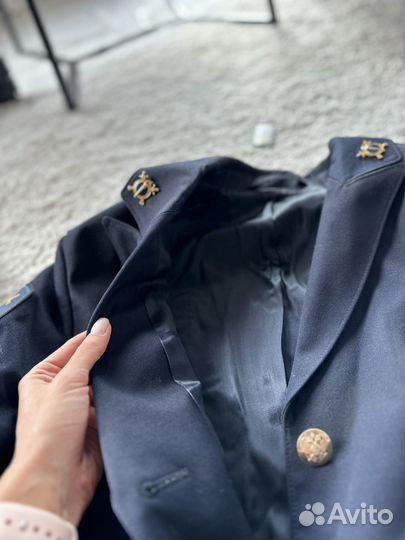 Китель следствие