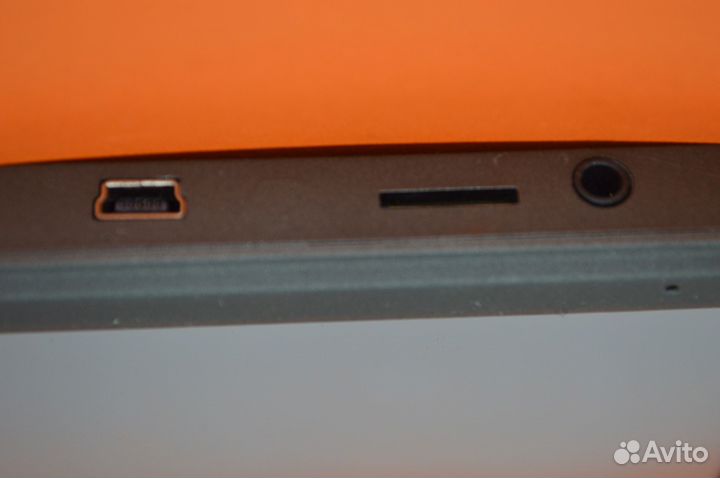 Навигатор Navitel E 700