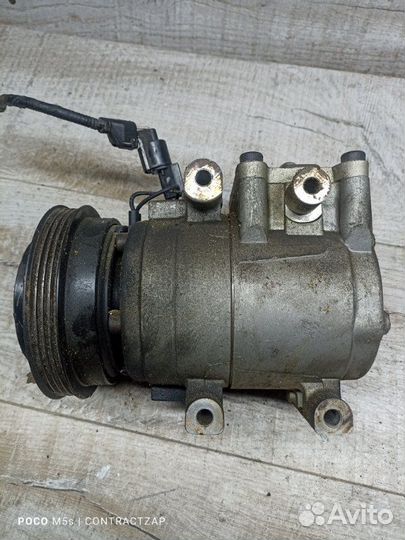 Компрессор кондиционера Hyundai Elantra 2.0 G4GC