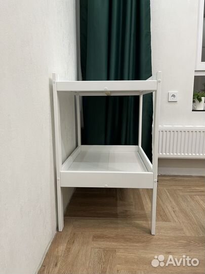 Пеленальный столик