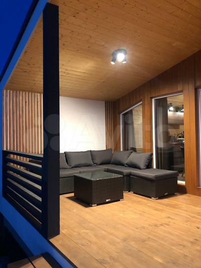 Отель, 50 метров от моря