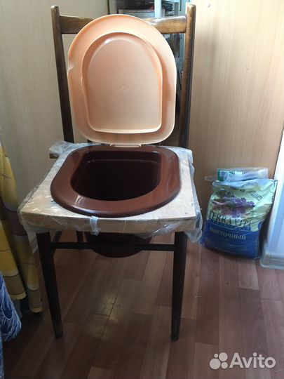 Санитарный стул туалет
