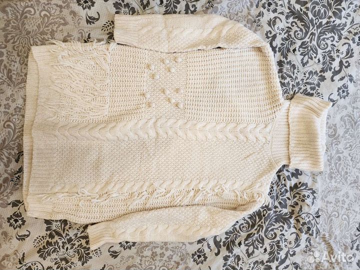 Свитер- платье reserved