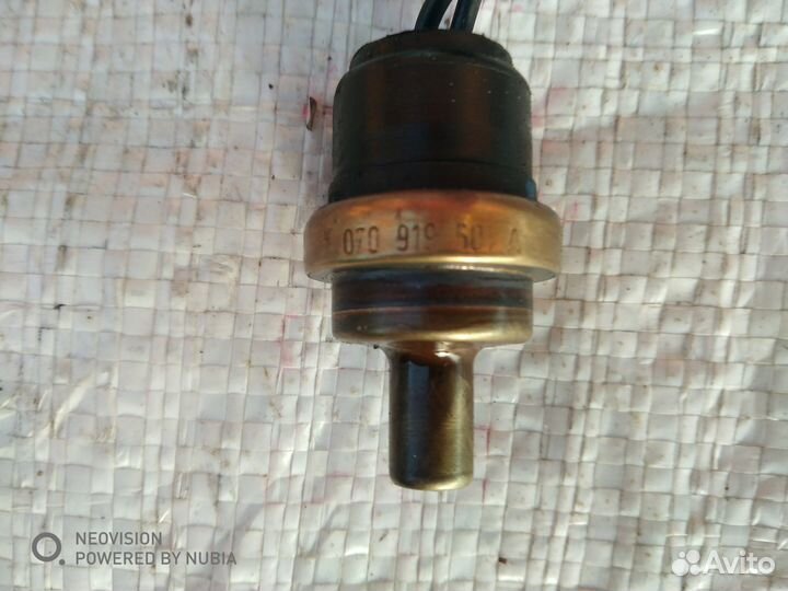 Датчик температуры Фольксваген Т5 2.5