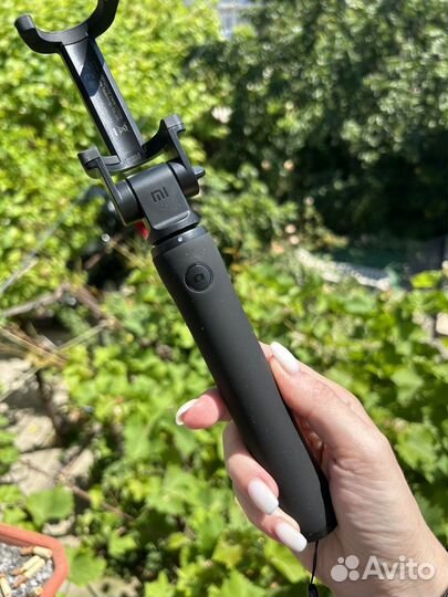 Монопод для селфи Xiaomi Selfie Stick 2 Bluetooth
