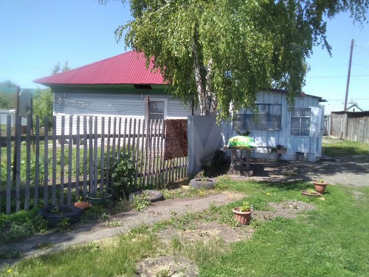 Дом 49 м² на участке 20 сот.