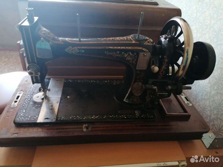 Швейная машинка