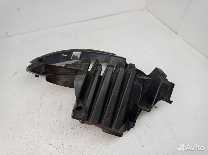 Кронштейн противотуманной фары правый Mercedes W169 A