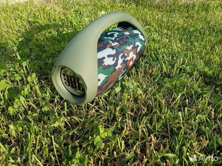 Колонка jbl Boombox