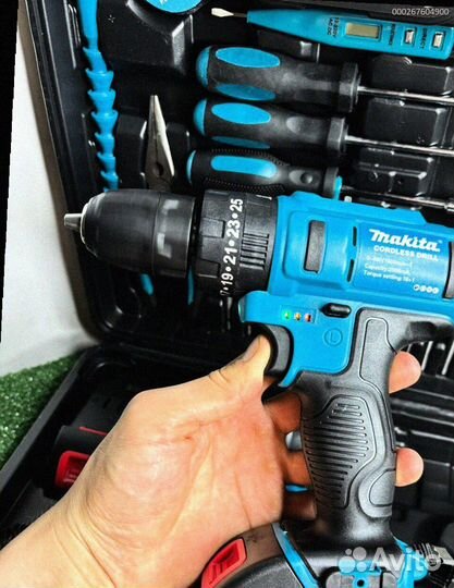 Шуруповерт Makita 26V с набором инструментов (Арт