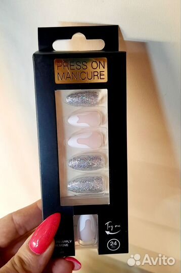 Ногти накладные самоклеющиеся