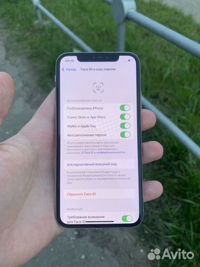 iPhone X, 64 ГБ