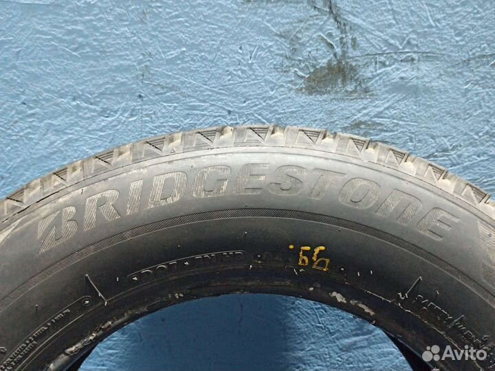 Bridgestone Blizzak WS-80 215/65 R16 98H