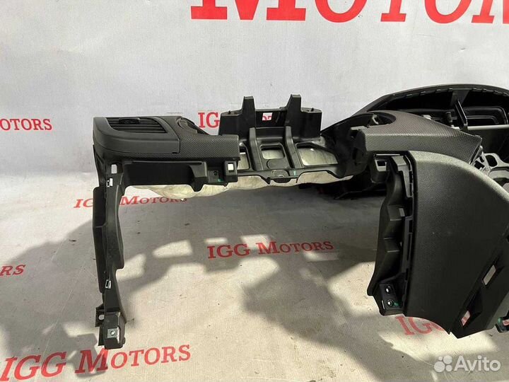 Торпедо для Hyundai Solaris 2010-2017