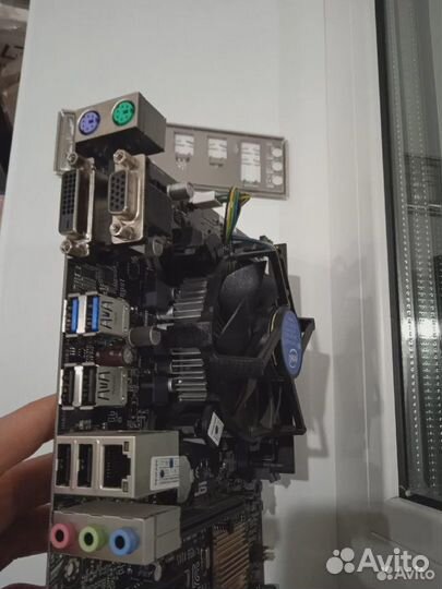 Asus H110M-K+I3 7100+4gbddr4+Кулер