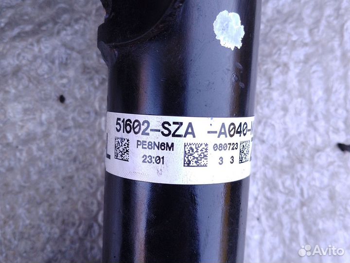 Армотизатор передний левый правый Honda Pilot 2