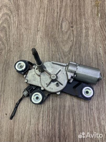 Мотор дворников задний Ford Focus 2 хетчбэк 5-ти