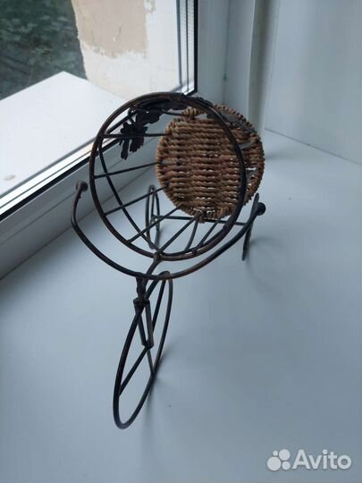 Подставка для винных бутылок