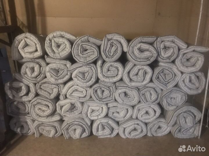 Новый матрас в тике 90/190 см