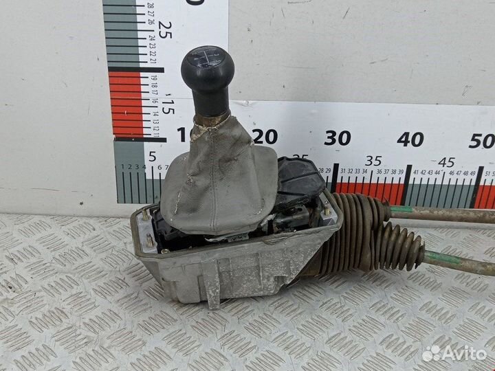 Кулиса кпп для Volkswagen Passat 5 8D0711055M