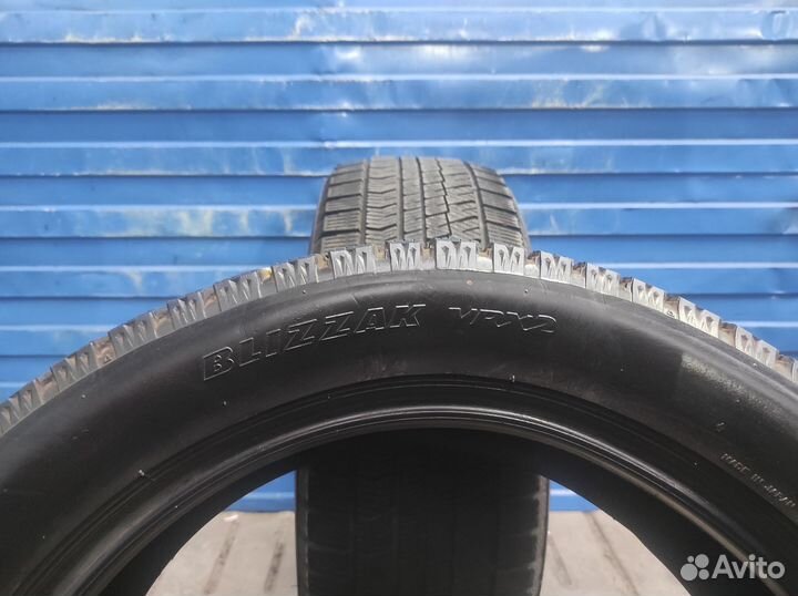 Bridgestone Blizzak VRX2 225/50 R18 95Q