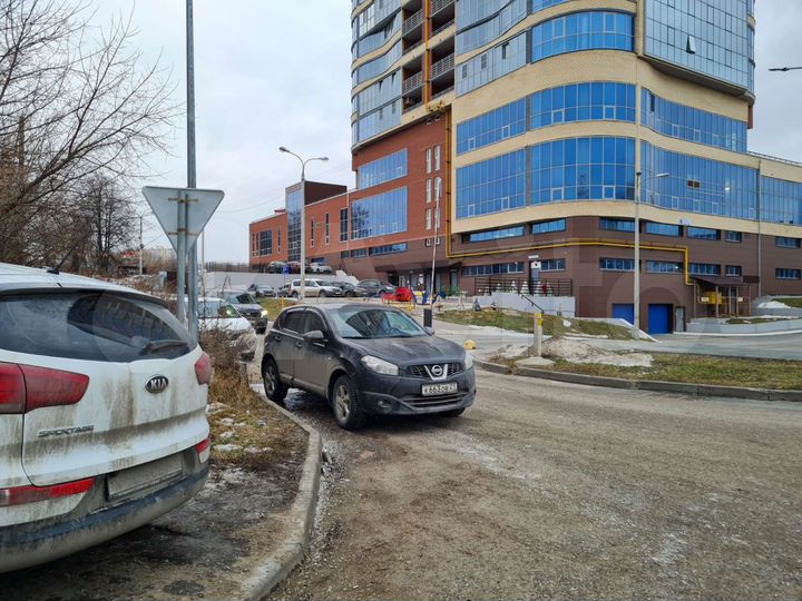 Машиноместо, 14 м²