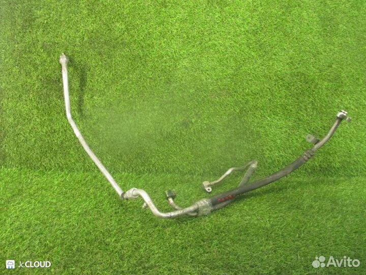 Шланг кондиционера на nissan wingroad whny10 SR18D