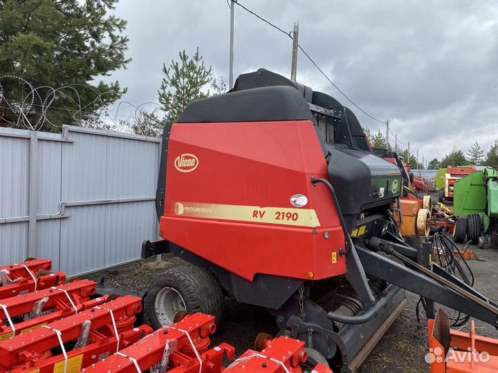 Пресс-подборщик VICON RV 1901, 2012