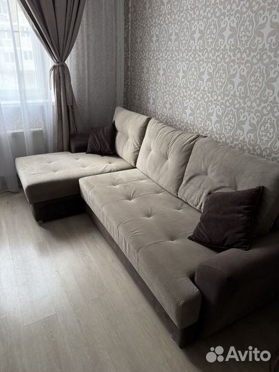 Большой угловой диван бу