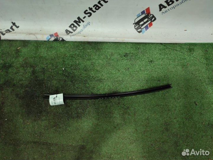 Направляющая стекла двери задняя правая Bmw X3 F25