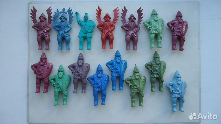 Солдатики из цельнолитой резины. мки