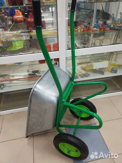 Тачка строительная двухколесная 110л 200кг