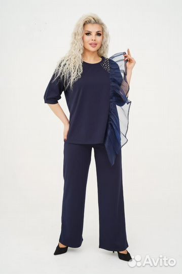 Стильный костюм