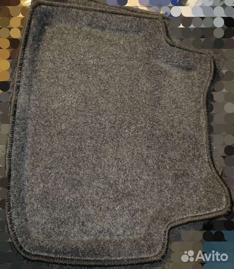 Автомобильные коврики Ford Focus и Skoda Octavia