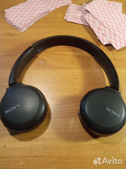 Беспроводные наушники