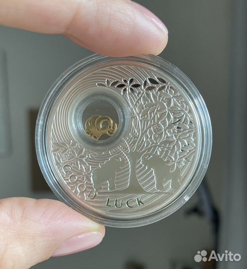 Монета серебро