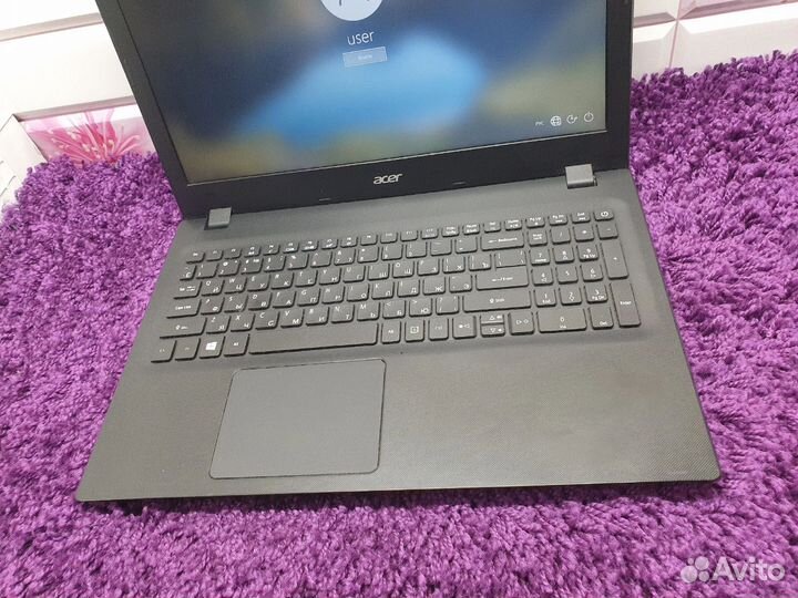 Acer i3 ssd240gb hdd 500gb GeForce 940m